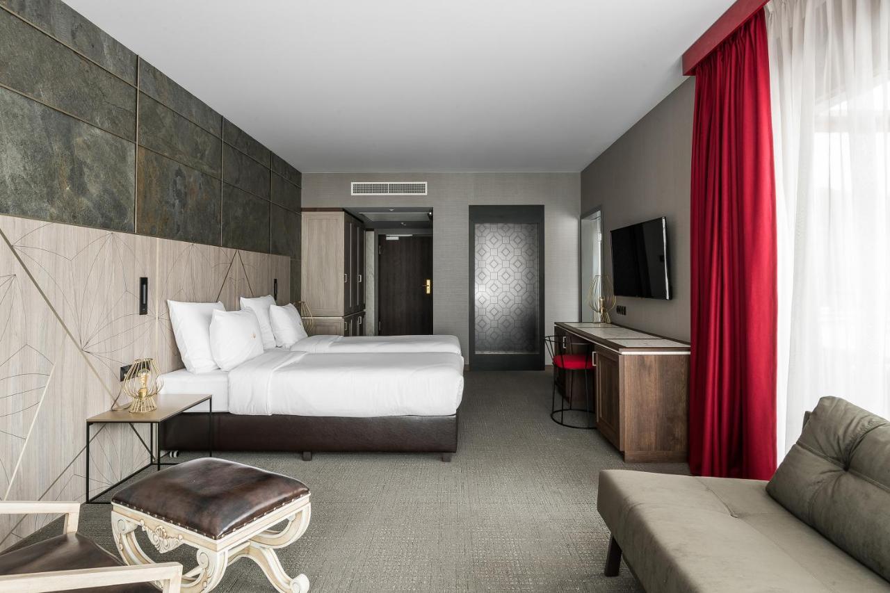 Nosalowy Park Hotel & Spa Zakopane Esterno foto A room at the hotel